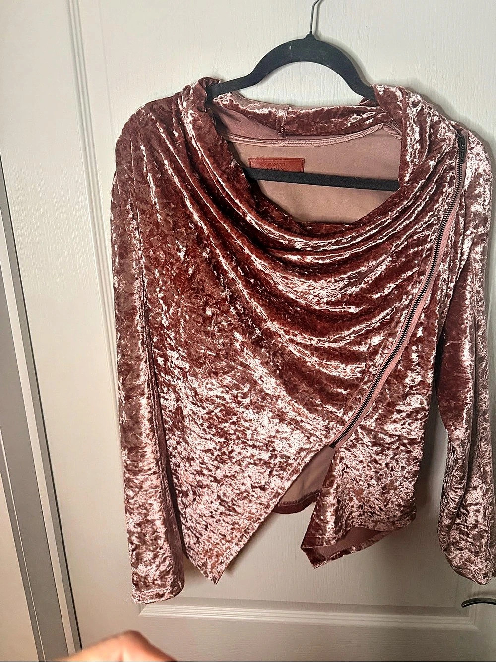 Blank NYC Velvet Draped Long Sleeve Top in Pink Size Small